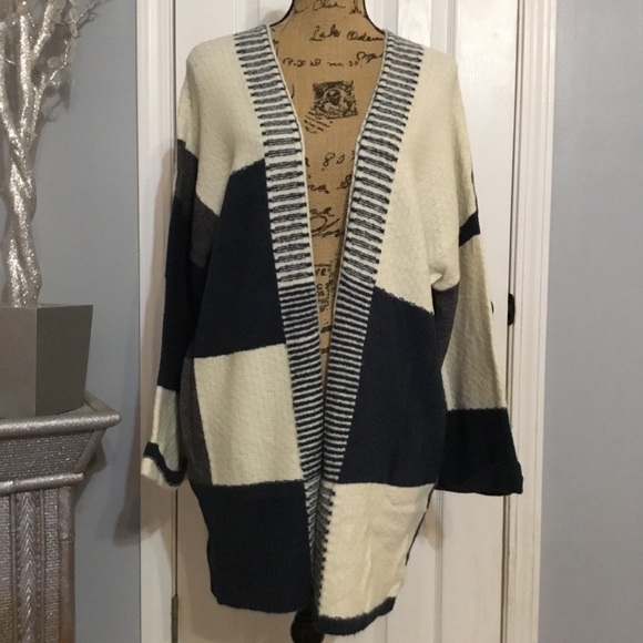 CES FEMME Oversized Block Knit Sweater Cardigan - Size S/M - Picture 6 of 8